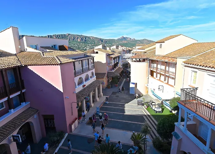 Apartamento Village Cap Esterel - Le Village-83 By Interhome *