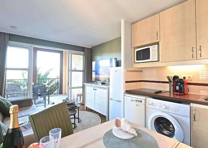 Village Cap Esterel - Le Village-83 By Interhome * Saint-Raphaël