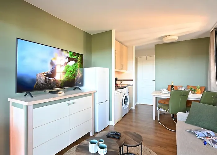 Village Cap Esterel - Le Village-83 By Interhome * Saint-Raphaël