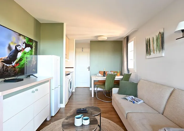 Apartamento Village Cap Esterel - Le Village-83 By Interhome